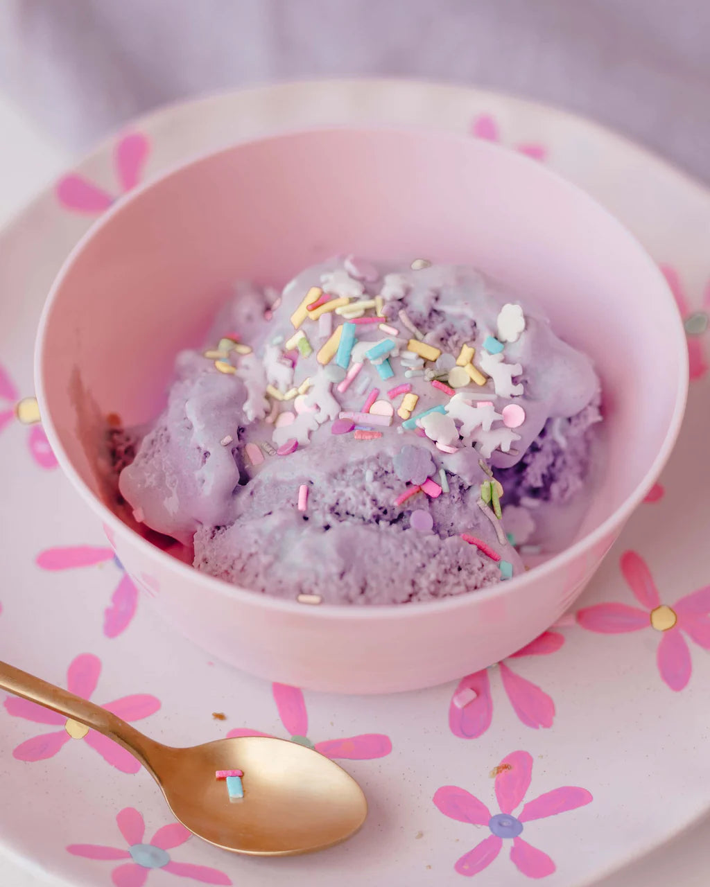Bubblegum Ice Cream: The Coolest Summer Guest