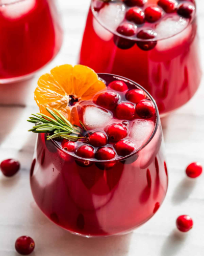 Sparkling Orange & Cranberry Kombucha Mocktail: A Refreshing and Sustainable Sip