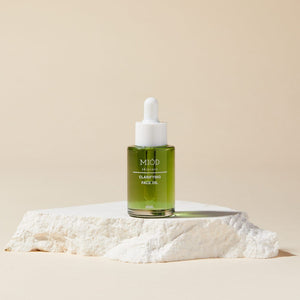 Go-For-Zero-Australia-Miód-Clarifying-Face-Oil-30ml-Styled