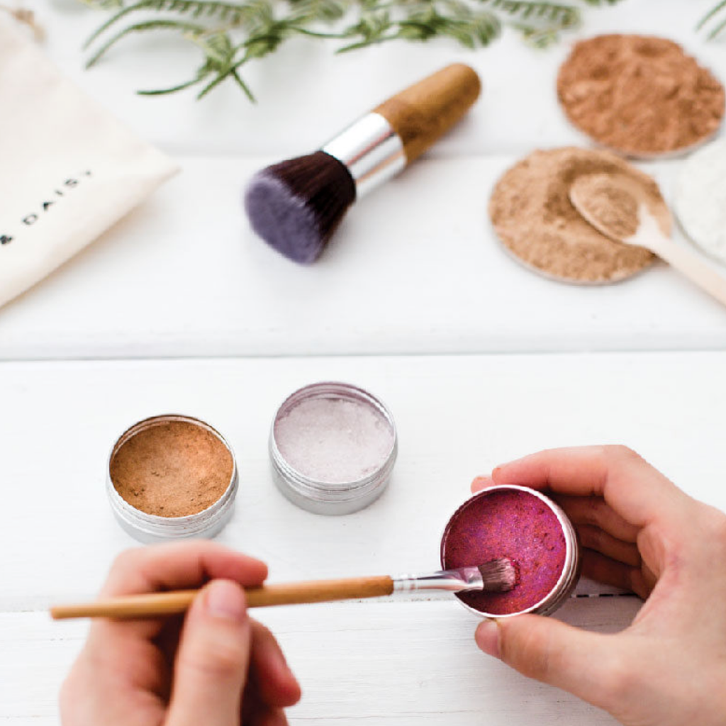 Go-For-Zero-Australia-Poppy-And-Daisy-Australia-Mineral-Makeup