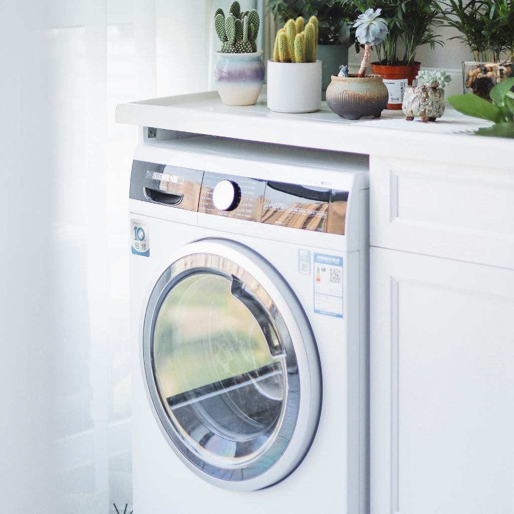 How to Save Electricity on Laundry: 8 Simple Tips