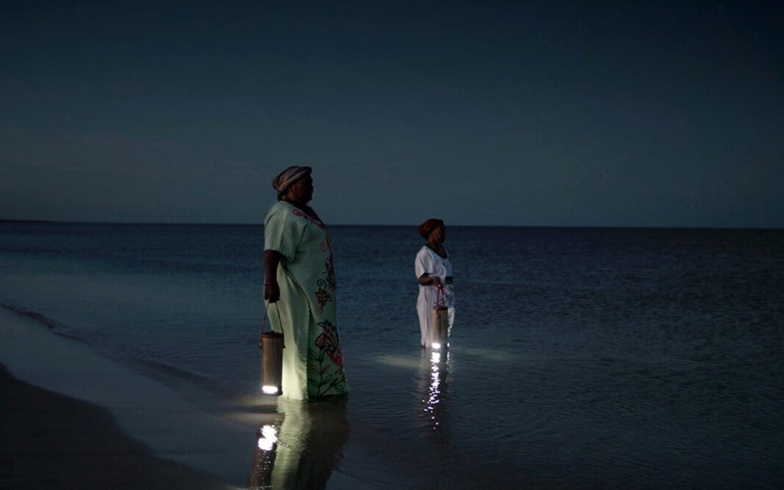 A light powered by saltwater and urine?!