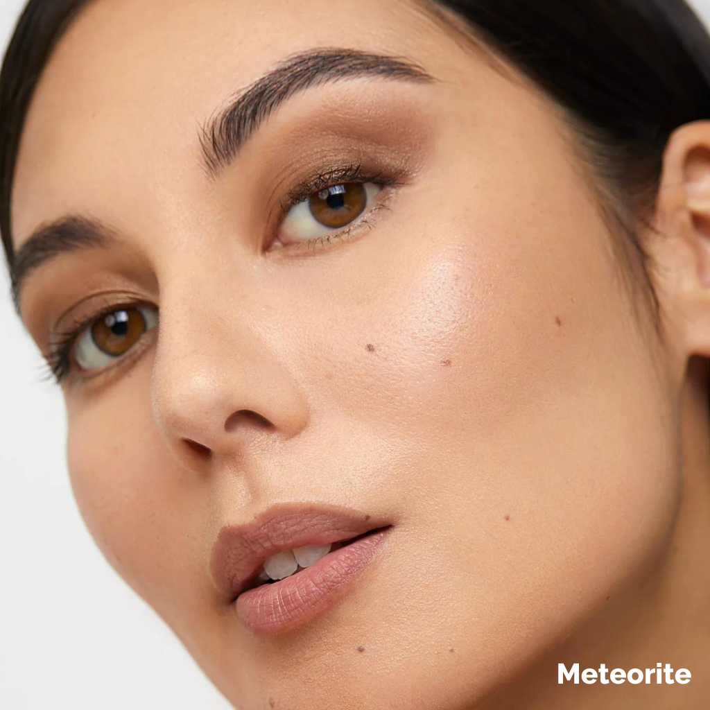 Go-For-Zero-Australia-Aleph-Beauty-New-Zealand-Hybrid-Eye-Pigment-Meteorite-1