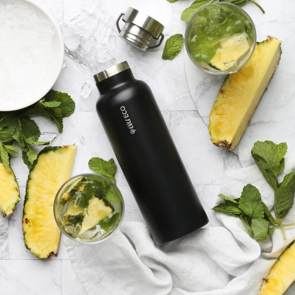 Go-For-Zero-Australia-Ever-Eco-Insulated-Drink-Bottle-Black-750ml-Styled