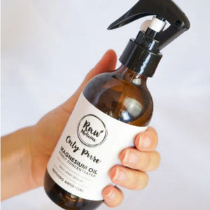 Go-For-Zero-Australia-Raw-Medicine-Australia-Pure-Magnesium-Oil-200ml-In-Hand