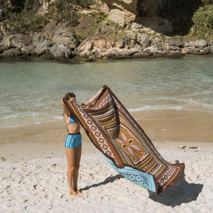 Go-For-Zero-Australia-Salty-Aura-Australia-Recycled-Cotton-Throw-Rugs-The-Sand-To-Snow-Rug-Styled