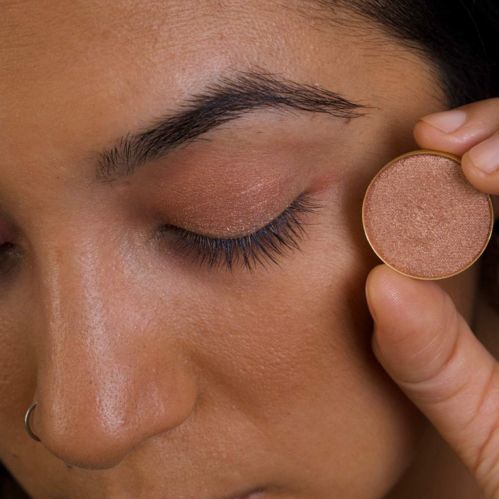 Go-For-Zero-Australia-Scoop-Whole-Beauty-Australia-Coral-Reef-Eyeshadow-Coral