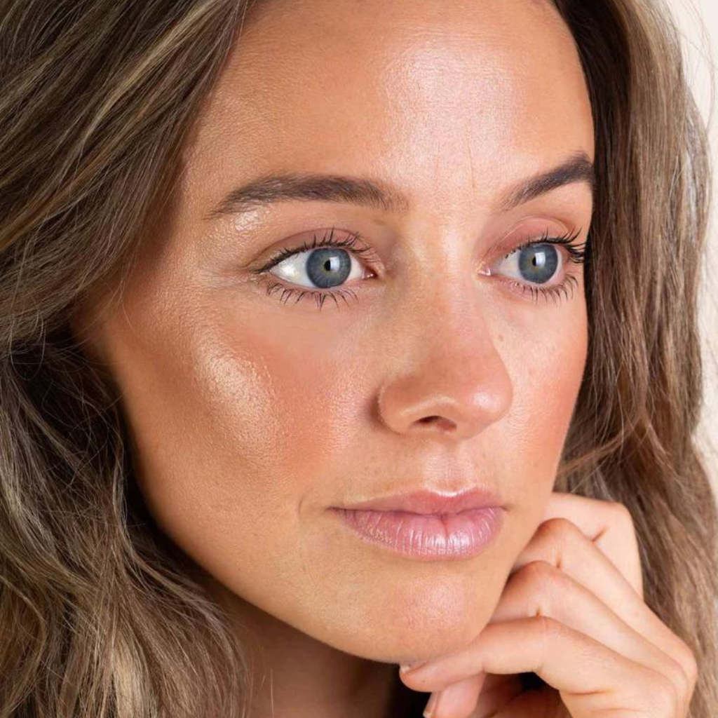 Go-For-Zero-Australia-Scoop-Whole-Beauty-Australia-Eyes-And-Cheeks-Bundle-Styled