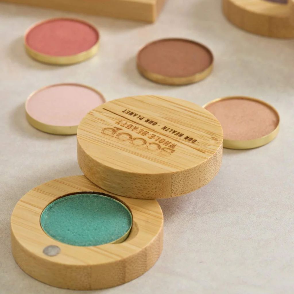 Go-For-Zero-Australia-Scoop-Whole-Beauty-Australia-Eyeshadow-And-Compact