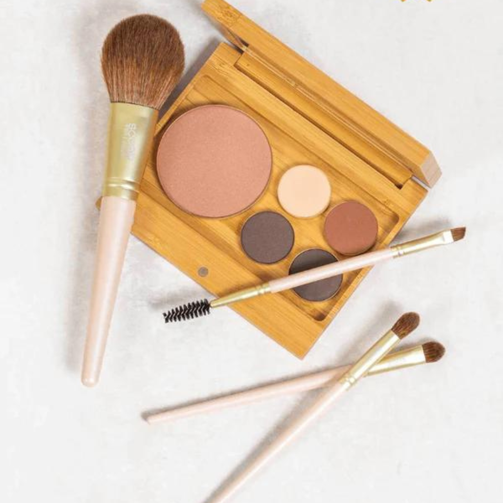 Go-For-Zero-Australia-Scoop-Whole-Beauty-Australia-Pressed-Mineral-Essentials-Bundle