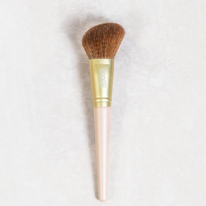 Go-For-Zero-Australia-Scoop-Whole-Beauty-Australia-Vegan-Angled-Brush