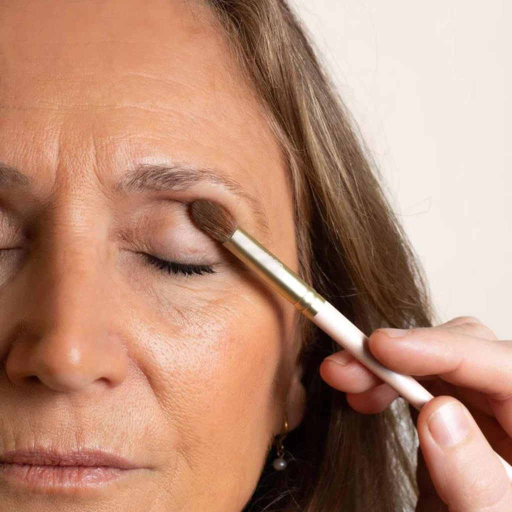 Go-For-Zero-Australia-Scoop-Whole-Beauty-Australia-Vegan-Round-Eyeshadow-Brush