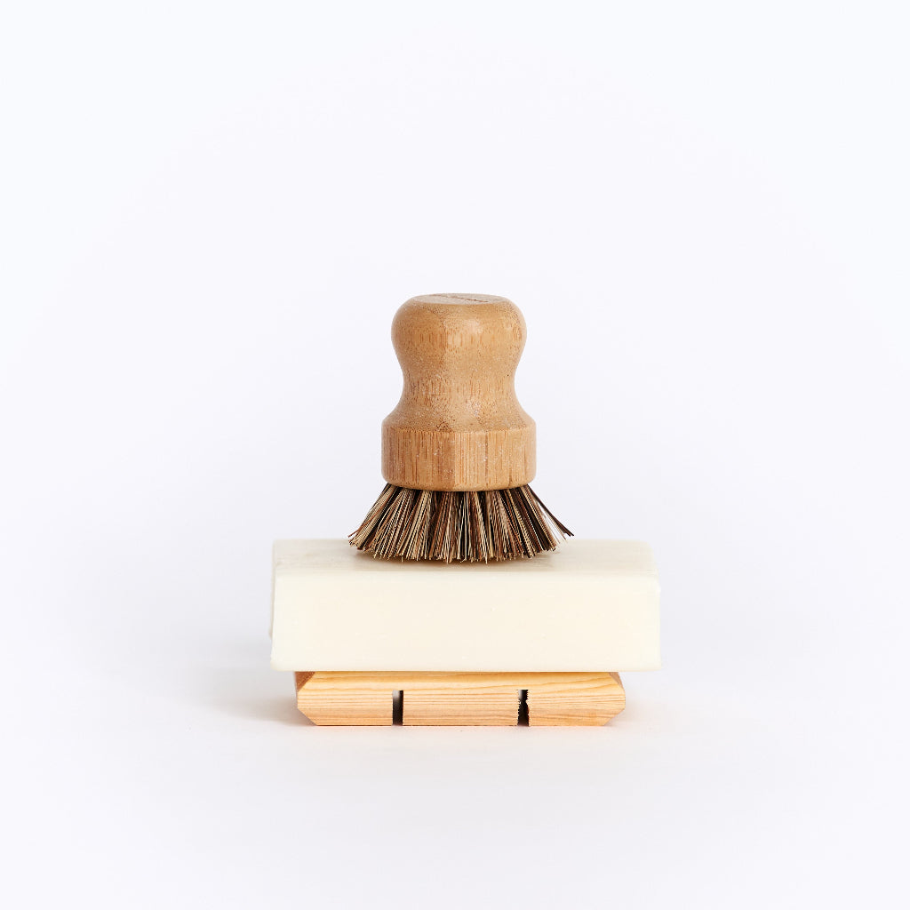 Go-For-Zero-Australia-Bamboo-Scrubbing-Dish-Brush-Styled