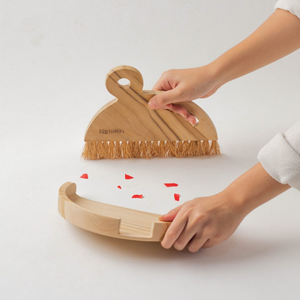 Go-For-Zero-Australia-Kayu-&-Co-Australia-Wooden-Dustpan-And-Brush-2-Sizes-In-Use