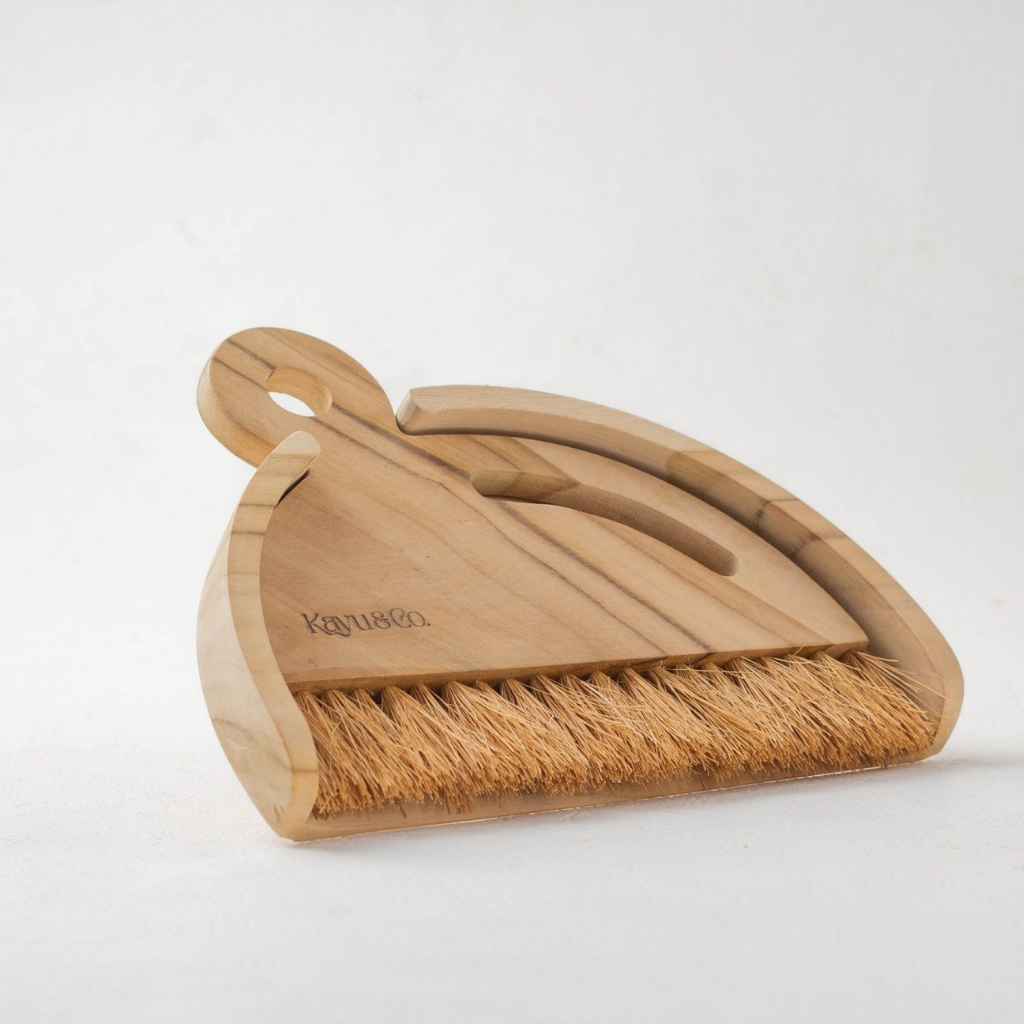 Go-For-Zero-Australia-Kayu-&-Co-Australia-Wooden-Dustpan-And-Brush-2-Sizes