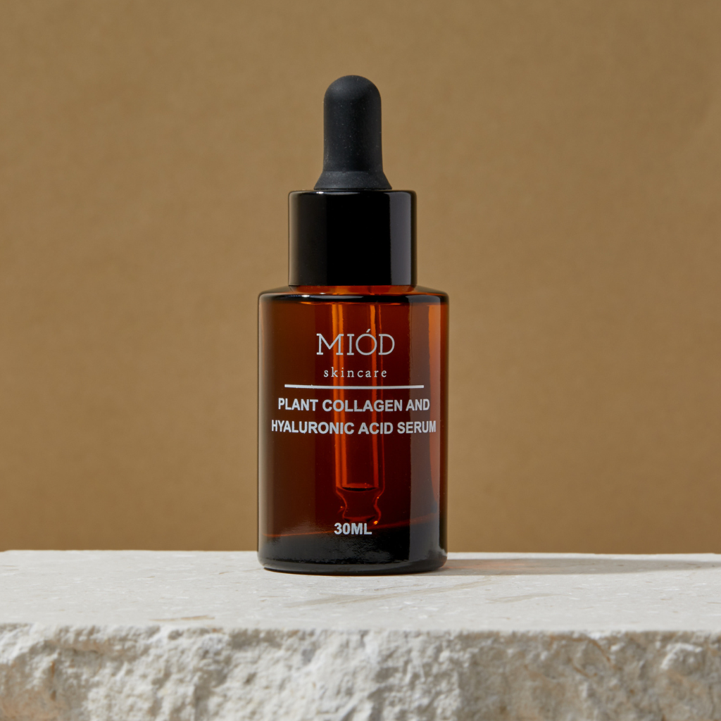 Go-For-Zero-Australia-Miód-Plant-Collagen-and-Hyaluronic-Acid-Serum-30ml-Styled