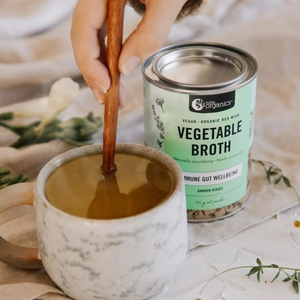 Go-For-Zero-Australia-Nutra-Organics-Australia-Vegetable-Broth-Garden-Veggie-In-Use