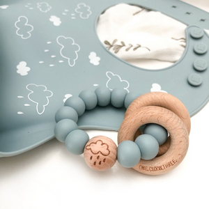 Go-For-Zero-Australia-One-Chew-Three-Australia-Silicone-And-Beech-Wood-Teether-Silicone-Catch-Bib-Blue-Cloud