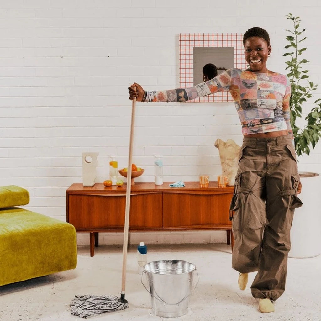 Go-For-Zero-Australia-Pleasant-State-Australia-Absolutely-Floorless-Floor-Cleaning-Kit-Styled