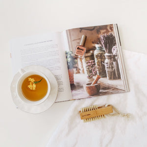 Go-For-Zero-Australia-Vegan-Bamboo-Nail-Brush-Styled