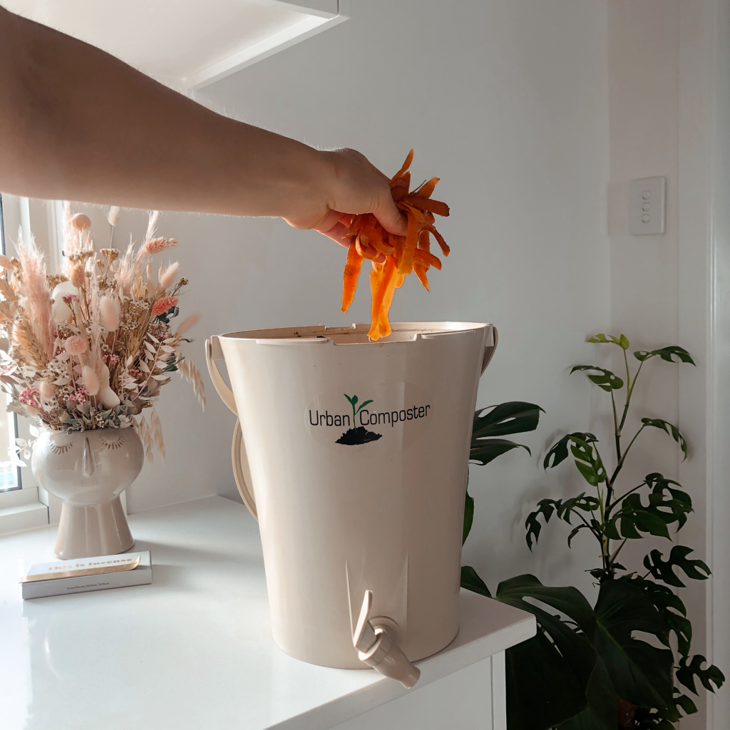 Urban-Composter-Australia-Apartment-Composting-Bucket