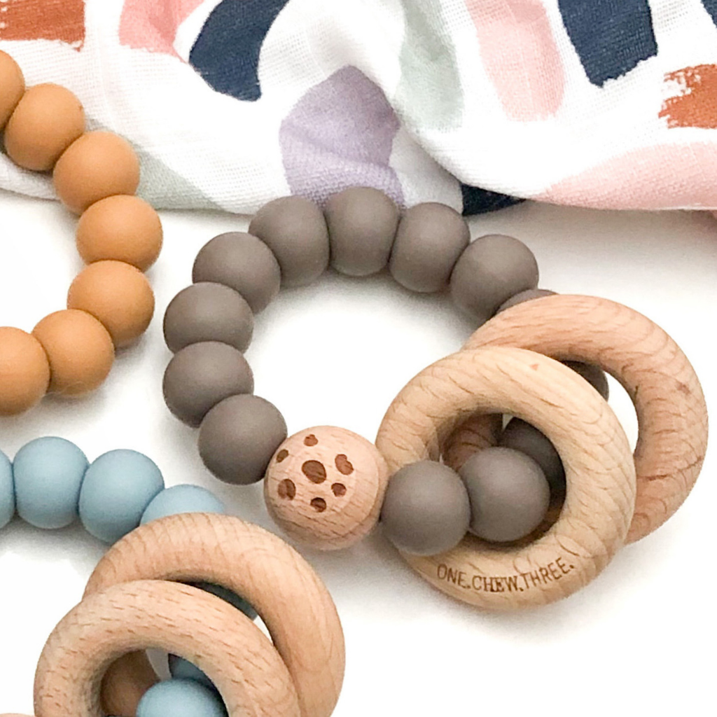 Go-For-Zero-Australia-One-Chew-Three-Australia-Silicone-And-Beech-Wood-Teether-Stone-Pebbles