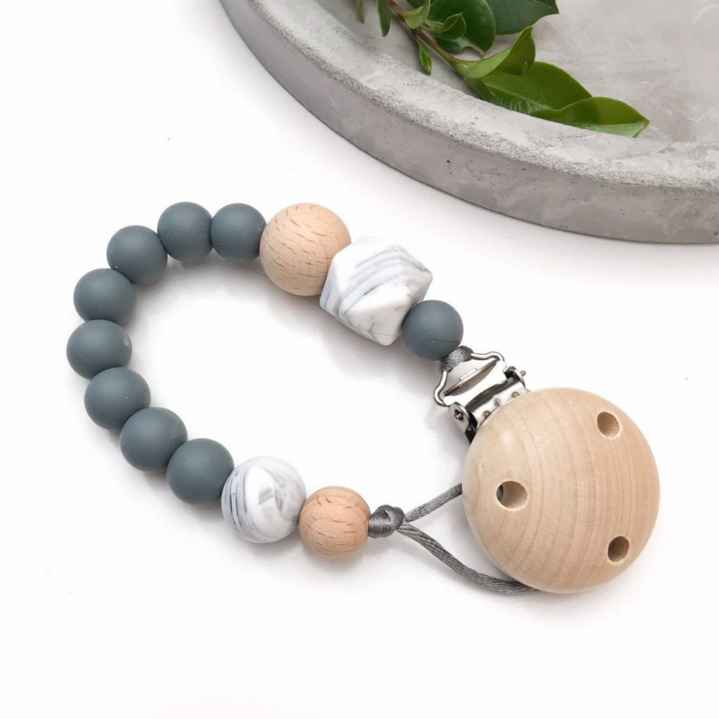 Go-For-Zero-Australia-One-Chew-Three-Australia-Silicone-Dummy-Clip-Grey-With-Marble