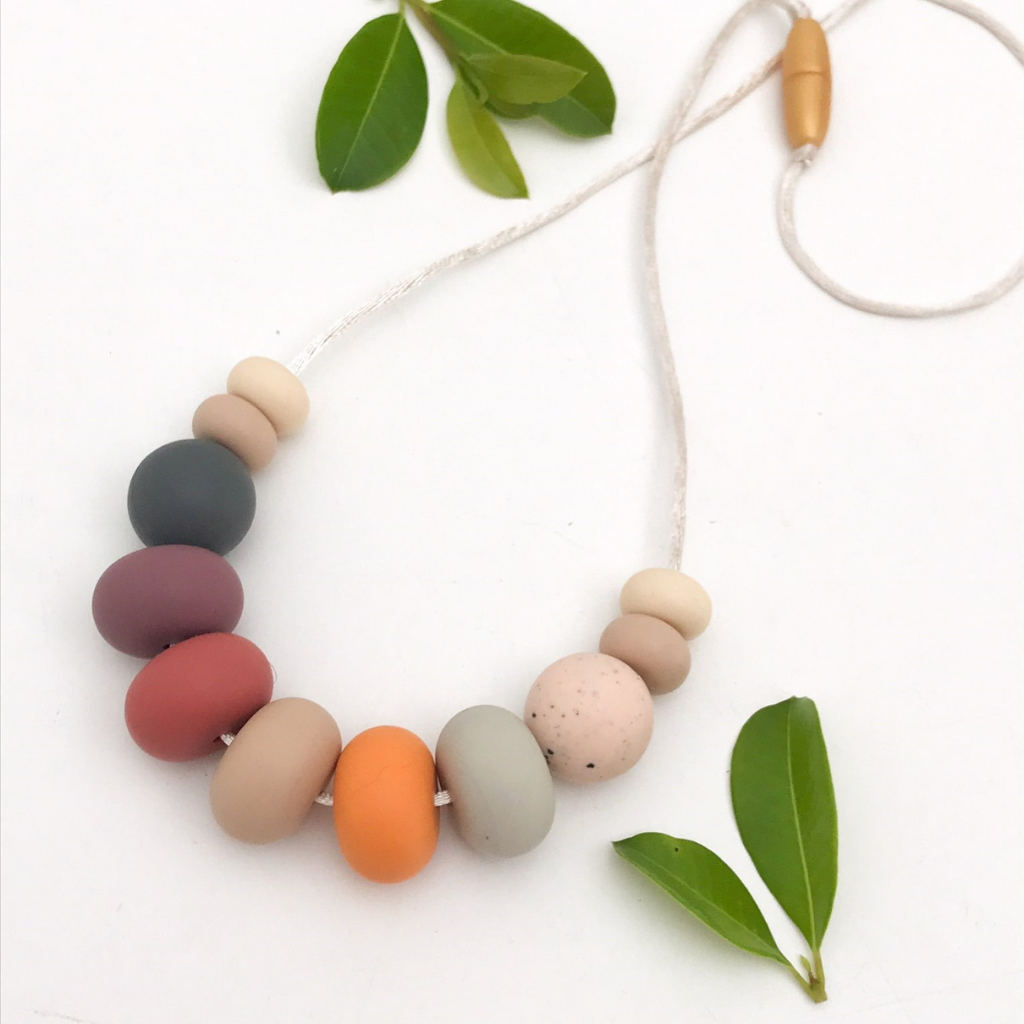 Go-For-Zero-Australia-One-Chew-Three-Australia-Nala-Silicone-Necklace-Amber-Orange