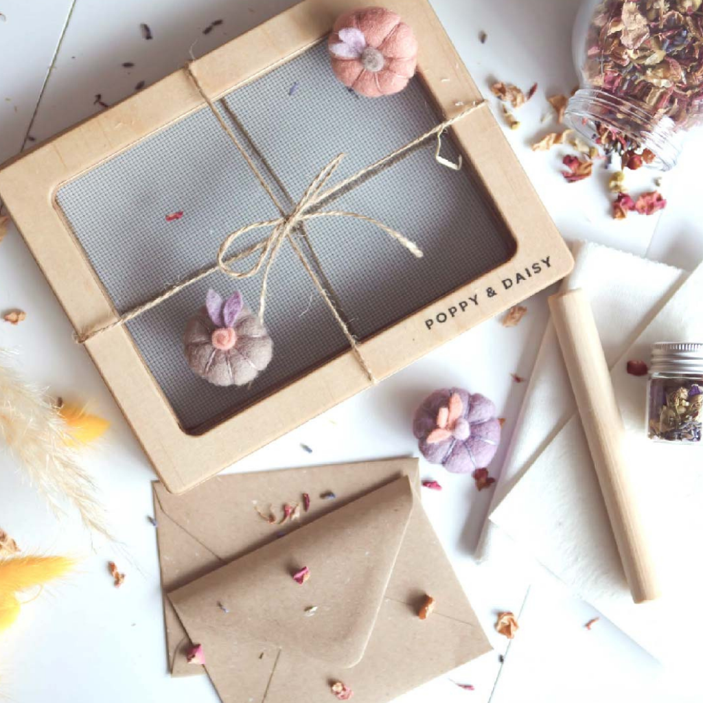 Go-For-Zero-Australia-Poppy-And-Daisy-Designs-Handmade-Paper-Kit