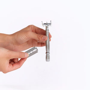 Go-For-Zero-Butterfly-Reusable-Safety-Razor-Silver-Changing-Blades